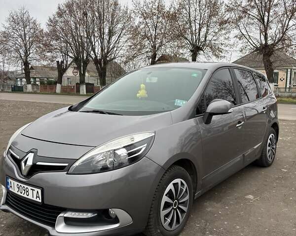 Сірий Рено Гранд Сценік, об'ємом двигуна 1.46 л та пробігом 202 тис. км за 9600 $, фото 2 на Automoto.ua