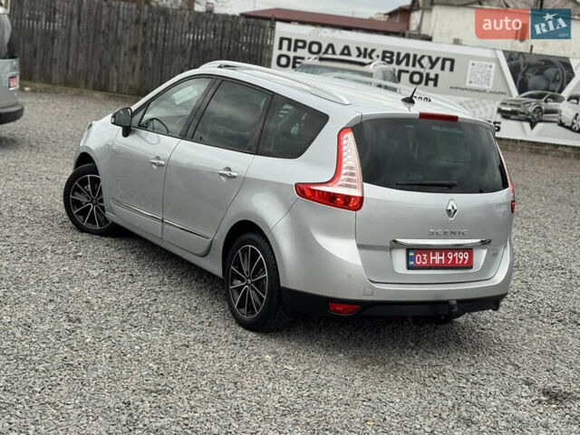 Сірий Рено Гранд Сценік, об'ємом двигуна 1.6 л та пробігом 209 тис. км за 8750 $, фото 12 на Automoto.ua