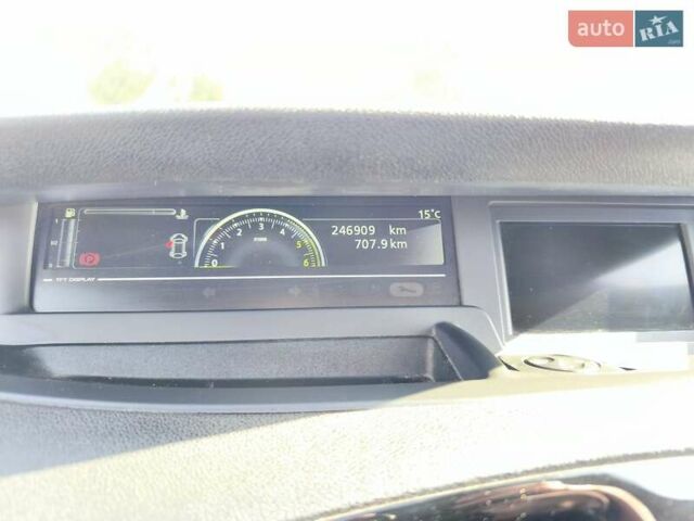 Сірий Рено Гранд Сценік, об'ємом двигуна 2 л та пробігом 246 тис. км за 9900 $, фото 11 на Automoto.ua