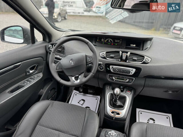 Сірий Рено Гранд Сценік, об'ємом двигуна 1.6 л та пробігом 209 тис. км за 8750 $, фото 23 на Automoto.ua