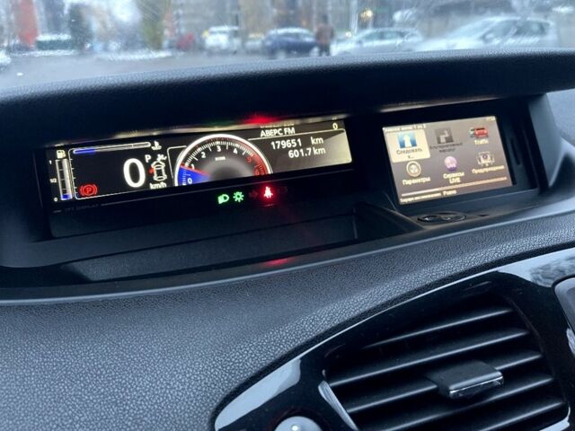 Сірий Рено Гранд Сценік, об'ємом двигуна 1.5 л та пробігом 179 тис. км за 9499 $, фото 15 на Automoto.ua