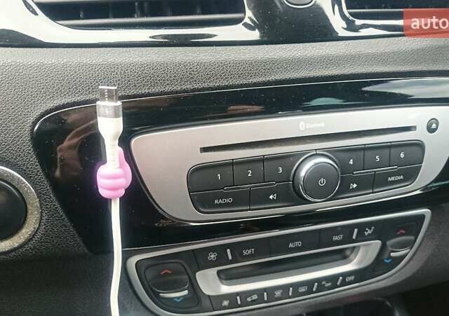 Сірий Рено Гранд Сценік, об'ємом двигуна 1.5 л та пробігом 288 тис. км за 11000 $, фото 39 на Automoto.ua