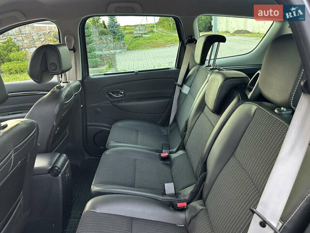 Серый Рено Гранд Сценик, объемом двигателя 1.6 л и пробегом 227 тыс. км за 10499 $, фото 82 на Automoto.ua