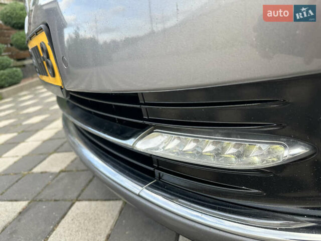 Серый Рено Гранд Сценик, объемом двигателя 1.6 л и пробегом 224 тыс. км за 10550 $, фото 15 на Automoto.ua