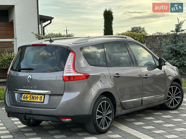 Серый Рено Гранд Сценик, объемом двигателя 1.6 л и пробегом 224 тыс. км за 10550 $, фото 39 на Automoto.ua