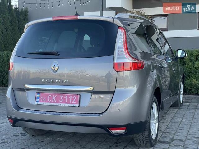 Серый Рено Гранд Сценик, объемом двигателя 1.6 л и пробегом 219 тыс. км за 10170 $, фото 16 на Automoto.ua