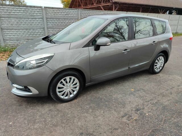 Сірий Рено Гранд Сценік, об'ємом двигуна 1.5 л та пробігом 235 тис. км за 9650 $, фото 1 на Automoto.ua