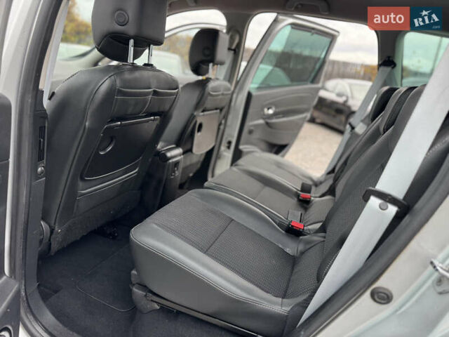 Сірий Рено Гранд Сценік, об'ємом двигуна 1.6 л та пробігом 209 тис. км за 8750 $, фото 37 на Automoto.ua