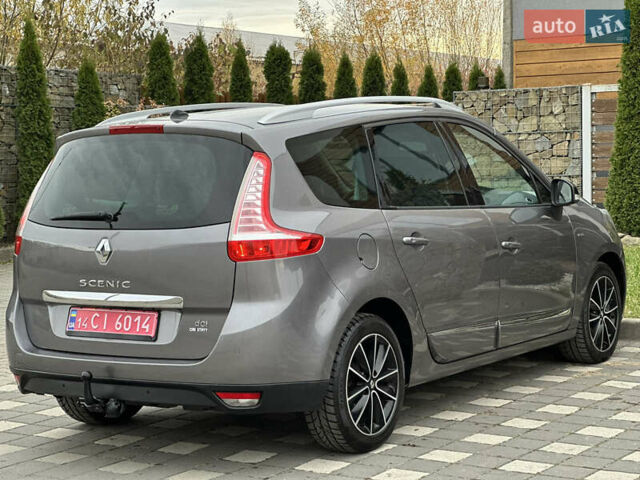 Серый Рено Гранд Сценик, объемом двигателя 1.6 л и пробегом 227 тыс. км за 10499 $, фото 51 на Automoto.ua