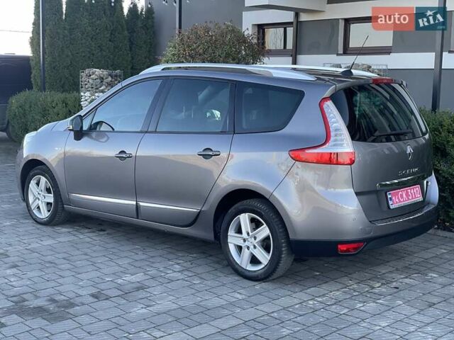 Серый Рено Гранд Сценик, объемом двигателя 1.6 л и пробегом 219 тыс. км за 10170 $, фото 23 на Automoto.ua