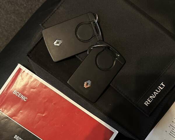 Серый Рено Гранд Сценик, объемом двигателя 1.5 л и пробегом 167 тыс. км за 10400 $, фото 61 на Automoto.ua