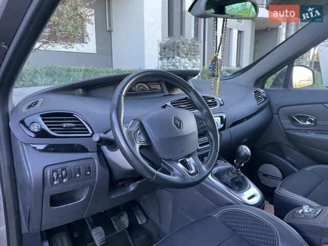 Серый Рено Гранд Сценик, объемом двигателя 1.6 л и пробегом 219 тыс. км за 10170 $, фото 39 на Automoto.ua