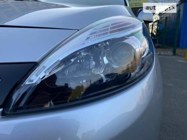 Серый Рено Гранд Сценик, объемом двигателя 1.5 л и пробегом 167 тыс. км за 10400 $, фото 16 на Automoto.ua