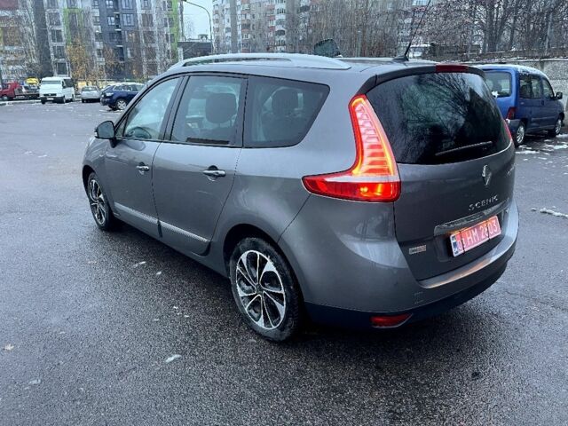 Сірий Рено Гранд Сценік, об'ємом двигуна 1.5 л та пробігом 179 тис. км за 9499 $, фото 4 на Automoto.ua