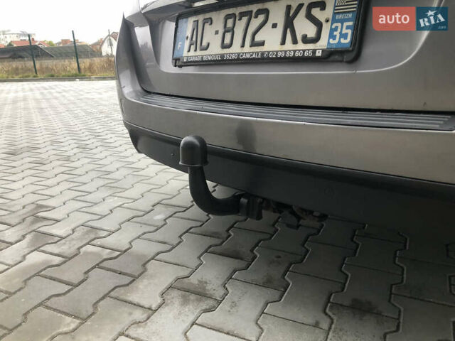 Серый Рено Гранд Сценик, объемом двигателя 1.6 л и пробегом 240 тыс. км за 9999 $, фото 2 на Automoto.ua