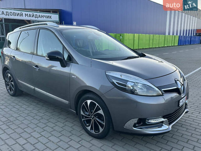 Серый Рено Гранд Сценик, объемом двигателя 1.5 л и пробегом 173 тыс. км за 10900 $, фото 17 на Automoto.ua