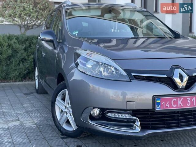 Серый Рено Гранд Сценик, объемом двигателя 1.6 л и пробегом 219 тыс. км за 10170 $, фото 10 на Automoto.ua