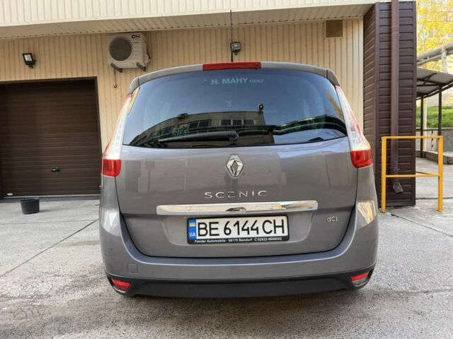 Сірий Рено Гранд Сценік, об'ємом двигуна 1.5 л та пробігом 191 тис. км за 11100 $, фото 7 на Automoto.ua