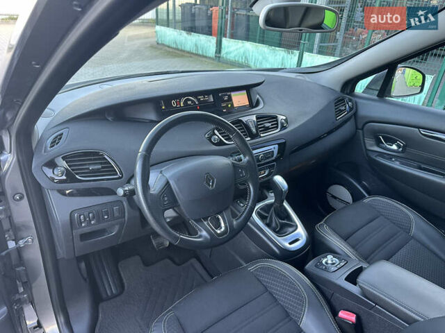 Серый Рено Гранд Сценик, объемом двигателя 1.5 л и пробегом 173 тыс. км за 10999 $, фото 31 на Automoto.ua