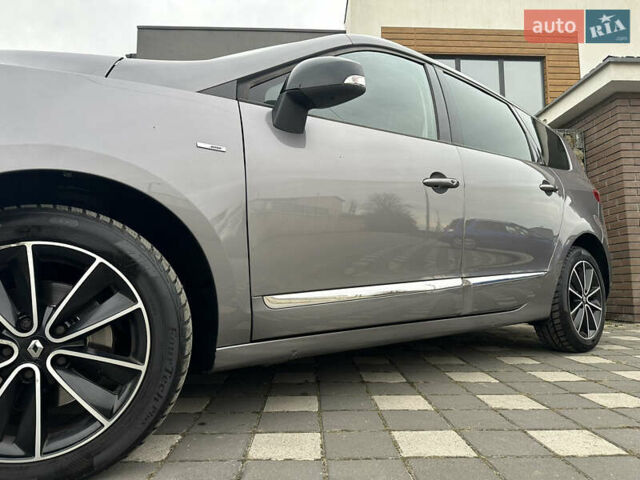 Серый Рено Гранд Сценик, объемом двигателя 1.6 л и пробегом 227 тыс. км за 10499 $, фото 12 на Automoto.ua