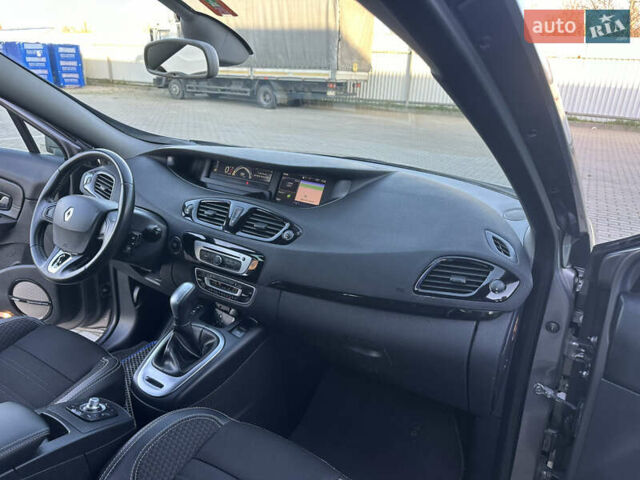 Серый Рено Гранд Сценик, объемом двигателя 1.5 л и пробегом 173 тыс. км за 10999 $, фото 46 на Automoto.ua