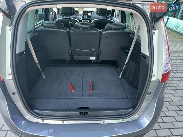 Серый Рено Гранд Сценик, объемом двигателя 1.5 л и пробегом 173 тыс. км за 10999 $, фото 51 на Automoto.ua