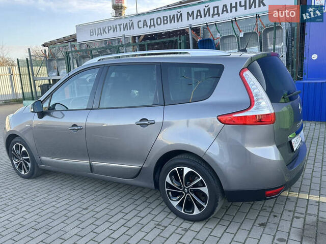Серый Рено Гранд Сценик, объемом двигателя 1.5 л и пробегом 173 тыс. км за 10900 $, фото 6 на Automoto.ua
