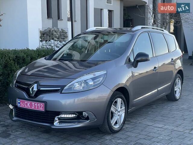 Серый Рено Гранд Сценик, объемом двигателя 1.6 л и пробегом 219 тыс. км за 10170 $, фото 21 на Automoto.ua