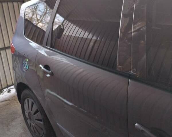 Сірий Рено Гранд Сценік, об'ємом двигуна 1.5 л та пробігом 223 тис. км за 10000 $, фото 3 на Automoto.ua