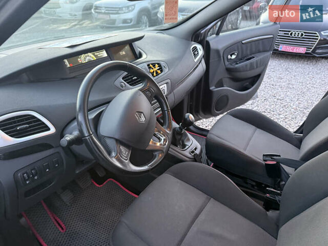 Серый Рено Гранд Сценик, объемом двигателя 1.46 л и пробегом 292 тыс. км за 8999 $, фото 10 на Automoto.ua