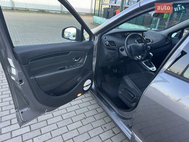 Серый Рено Гранд Сценик, объемом двигателя 1.5 л и пробегом 173 тыс. км за 10999 $, фото 27 на Automoto.ua