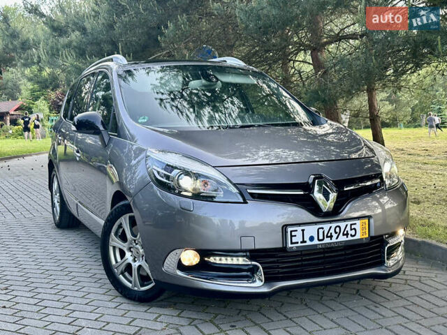 Сірий Рено Гранд Сценік, об'ємом двигуна 2 л та пробігом 244 тис. км за 10790 $, фото 1 на Automoto.ua