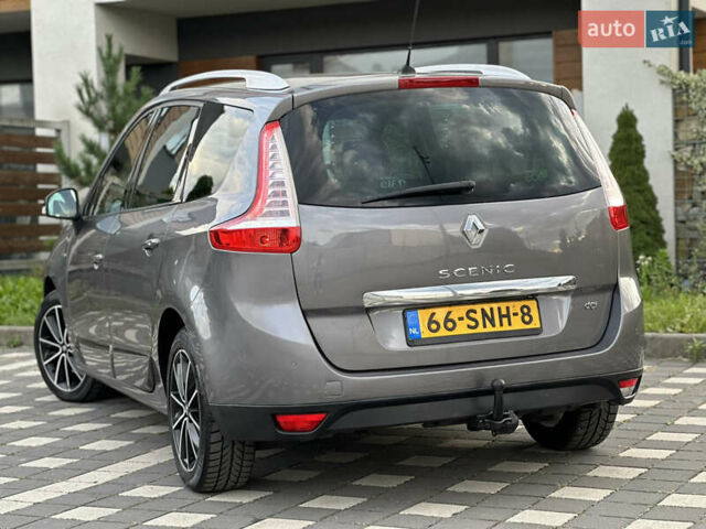 Серый Рено Гранд Сценик, объемом двигателя 1.6 л и пробегом 224 тыс. км за 10550 $, фото 30 на Automoto.ua