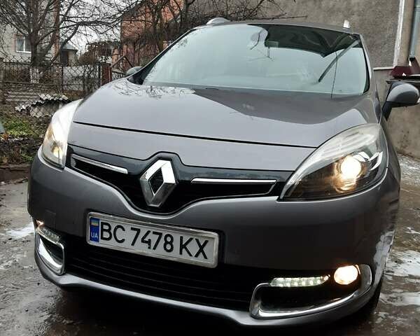 Серый Рено Гранд Сценик, объемом двигателя 1.5 л и пробегом 257 тыс. км за 8700 $, фото 5 на Automoto.ua