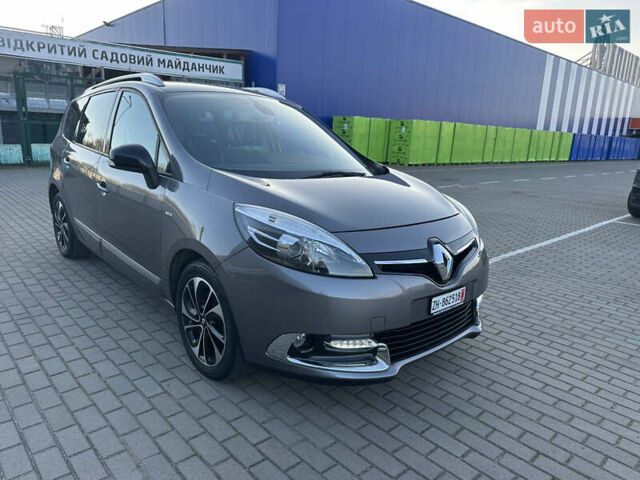 Серый Рено Гранд Сценик, объемом двигателя 1.5 л и пробегом 173 тыс. км за 10999 $, фото 22 на Automoto.ua
