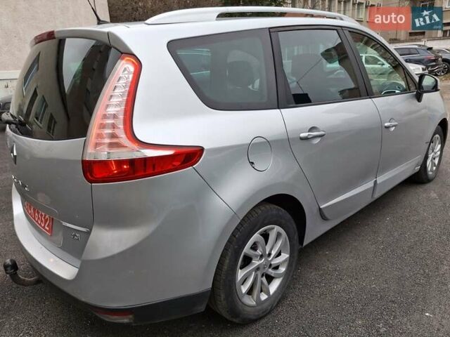 Серый Рено Гранд Сценик, объемом двигателя 1.5 л и пробегом 263 тыс. км за 8600 $, фото 6 на Automoto.ua
