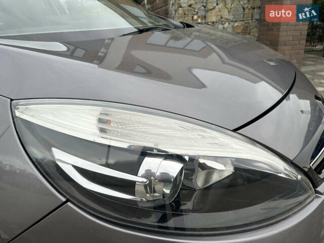 Серый Рено Гранд Сценик, объемом двигателя 1.6 л и пробегом 227 тыс. км за 10499 $, фото 33 на Automoto.ua