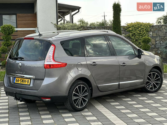 Серый Рено Гранд Сценик, объемом двигателя 1.6 л и пробегом 224 тыс. км за 10550 $, фото 38 на Automoto.ua