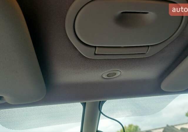 Сірий Рено Гранд Сценік, об'ємом двигуна 1.5 л та пробігом 288 тис. км за 11000 $, фото 38 на Automoto.ua