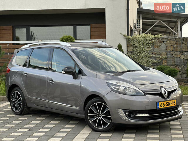 Серый Рено Гранд Сценик, объемом двигателя 1.6 л и пробегом 224 тыс. км за 10550 $, фото 17 на Automoto.ua