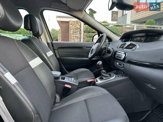 Серый Рено Гранд Сценик, объемом двигателя 1.6 л и пробегом 227 тыс. км за 10499 $, фото 73 на Automoto.ua