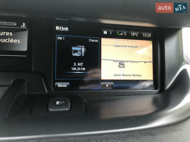 Серый Рено Гранд Сценик, объемом двигателя 1.6 л и пробегом 240 тыс. км за 9999 $, фото 31 на Automoto.ua