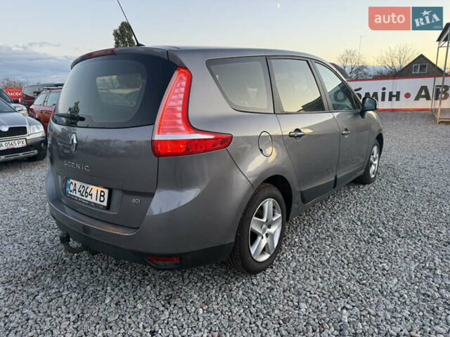 Серый Рено Гранд Сценик, объемом двигателя 1.46 л и пробегом 292 тыс. км за 8999 $, фото 7 на Automoto.ua