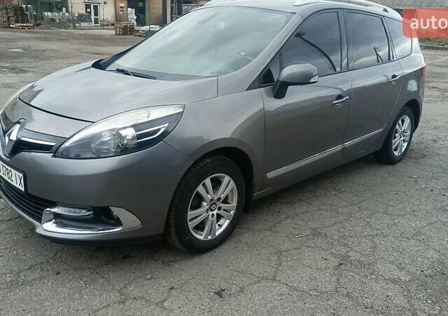 Сірий Рено Гранд Сценік, об'ємом двигуна 1.5 л та пробігом 288 тис. км за 11000 $, фото 20 на Automoto.ua