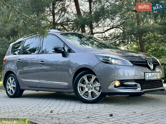 Сірий Рено Гранд Сценік, об'ємом двигуна 2 л та пробігом 244 тис. км за 10790 $, фото 3 на Automoto.ua