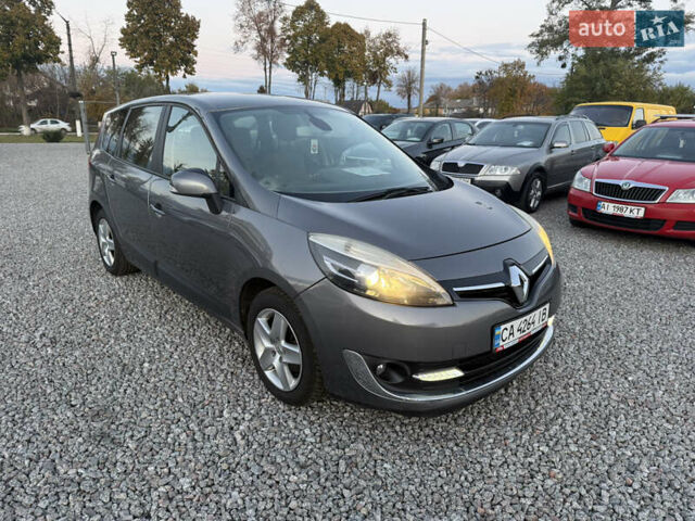 Серый Рено Гранд Сценик, объемом двигателя 1.46 л и пробегом 292 тыс. км за 8999 $, фото 3 на Automoto.ua