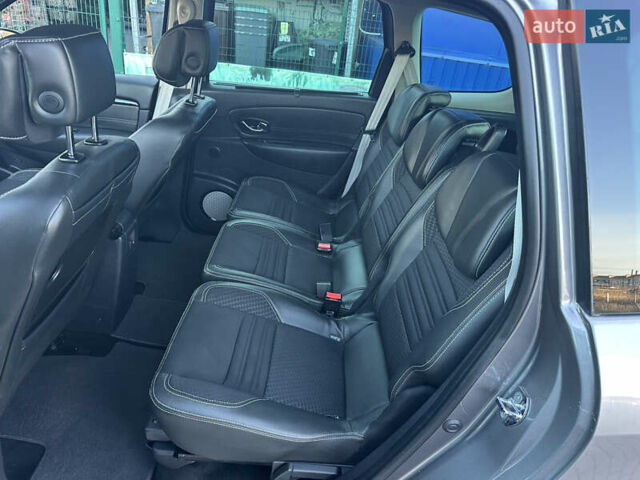 Серый Рено Гранд Сценик, объемом двигателя 1.5 л и пробегом 173 тыс. км за 10999 $, фото 36 на Automoto.ua