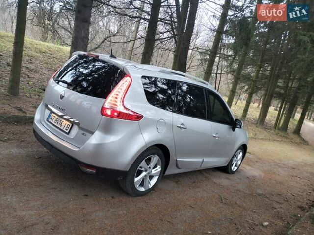 Серый Рено Гранд Сценик, объемом двигателя 1.5 л и пробегом 172 тыс. км за 10300 $, фото 15 на Automoto.ua