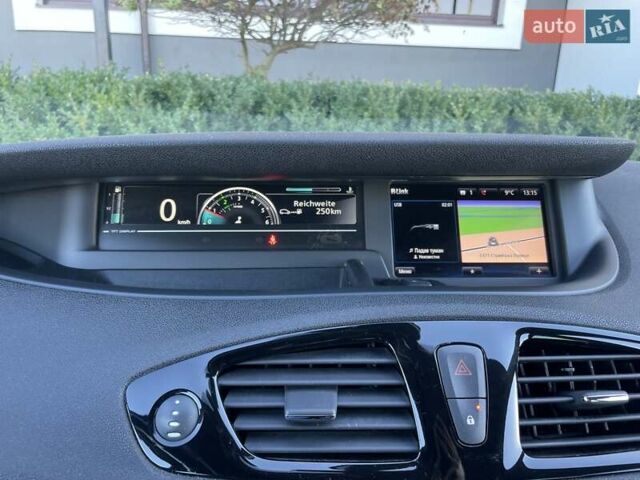 Серый Рено Гранд Сценик, объемом двигателя 1.6 л и пробегом 219 тыс. км за 10170 $, фото 54 на Automoto.ua