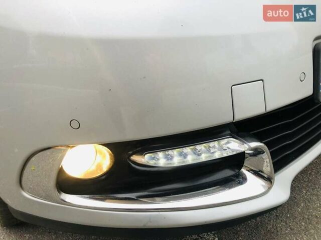 Серый Рено Гранд Сценик, объемом двигателя 1.6 л и пробегом 209 тыс. км за 9900 $, фото 25 на Automoto.ua